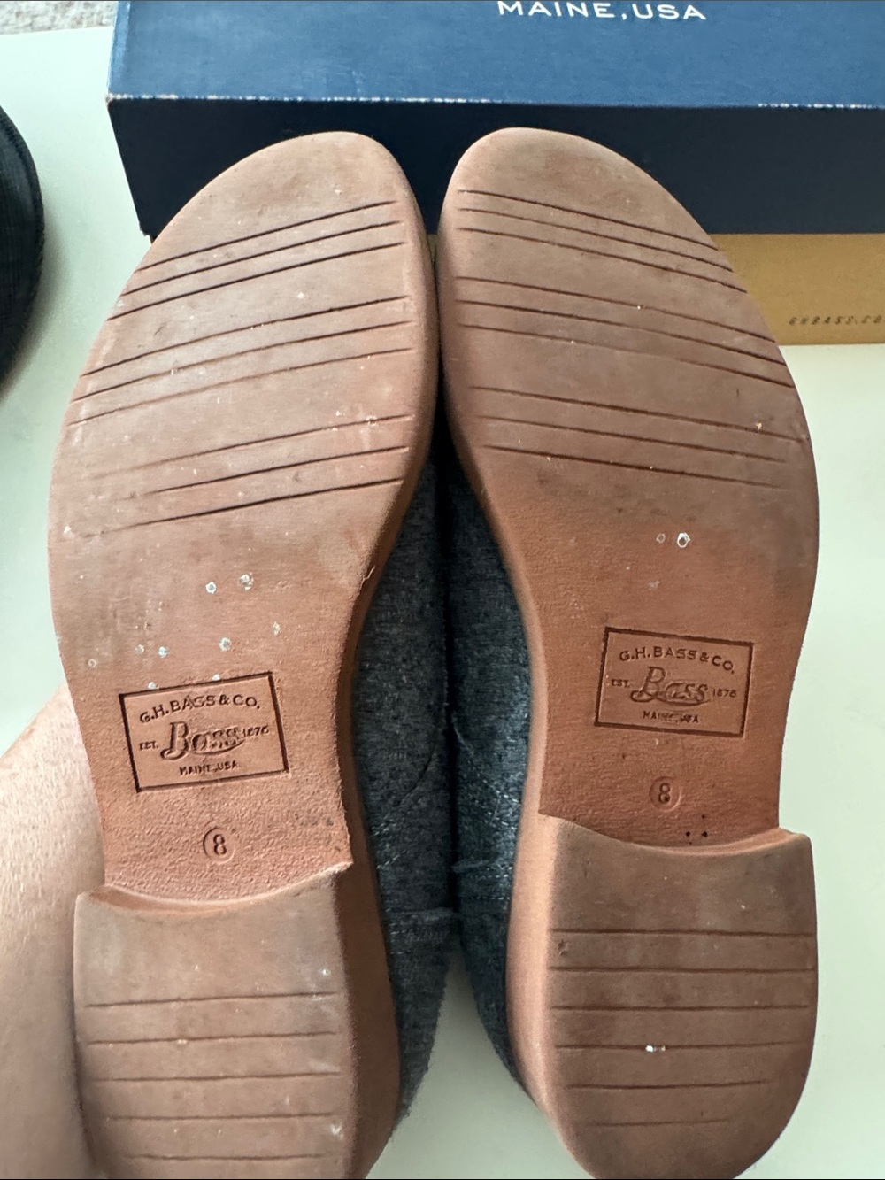Bass Grey Wool Derby Shoes with Tan Sole - Picture 3 of 8